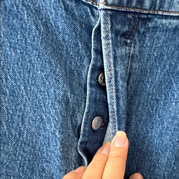 Levi’s Ribcage Straight Ankle Jeans - Picture 3 of 5